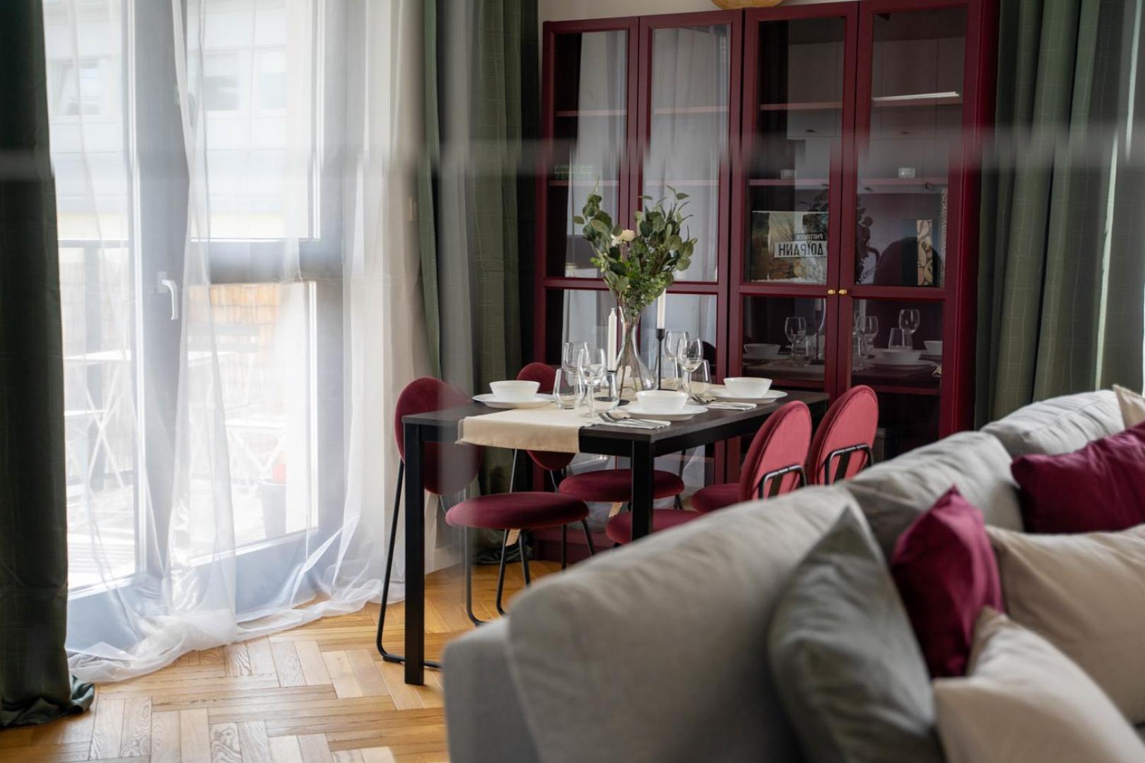 Skierniewicka Apt - Parking, Workspace, Balcony - By Rentujemy Varsó Kültér fotó